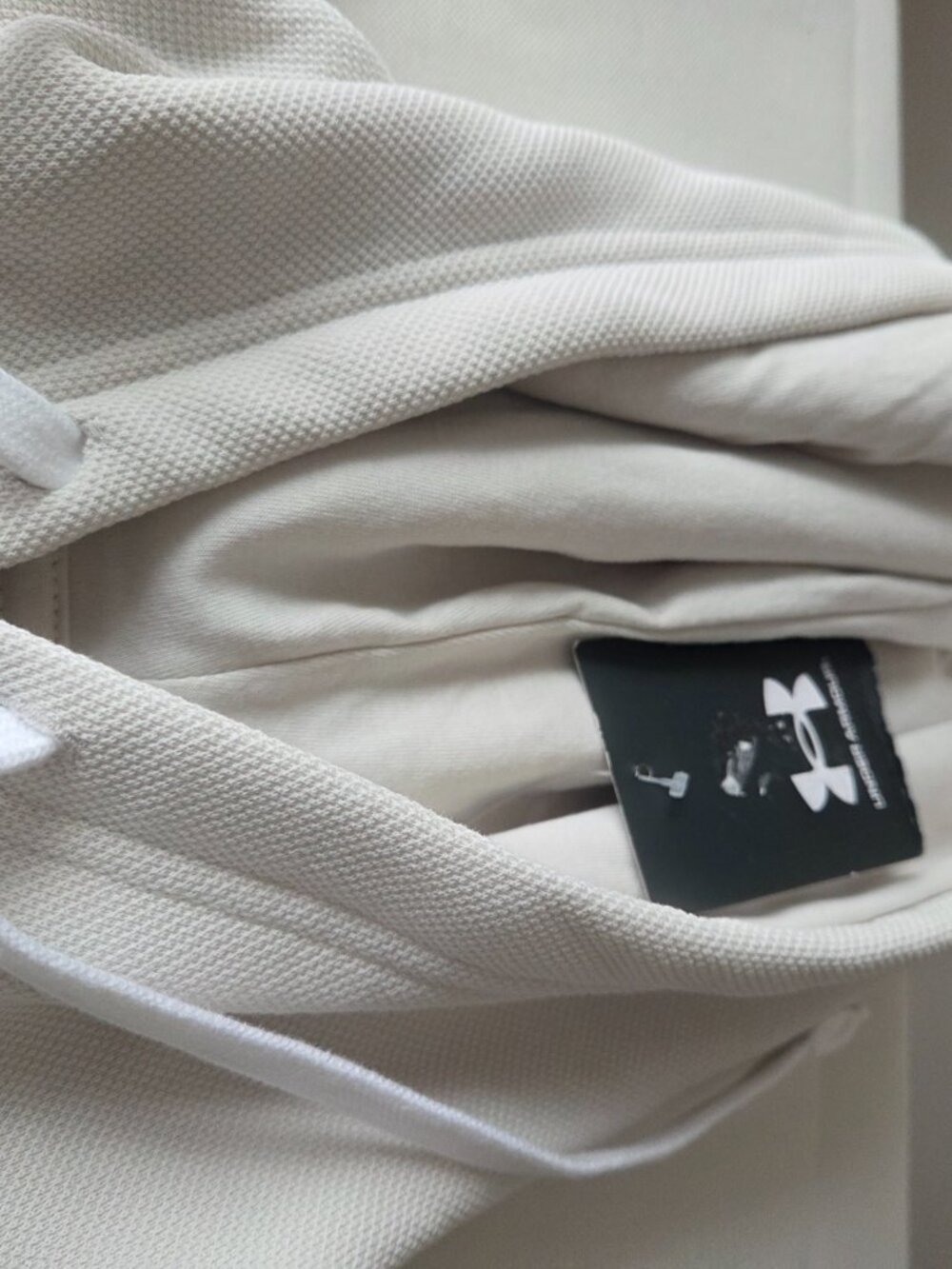 NWT Under Amour Men's Sweatshirt - Picture 7 of 9